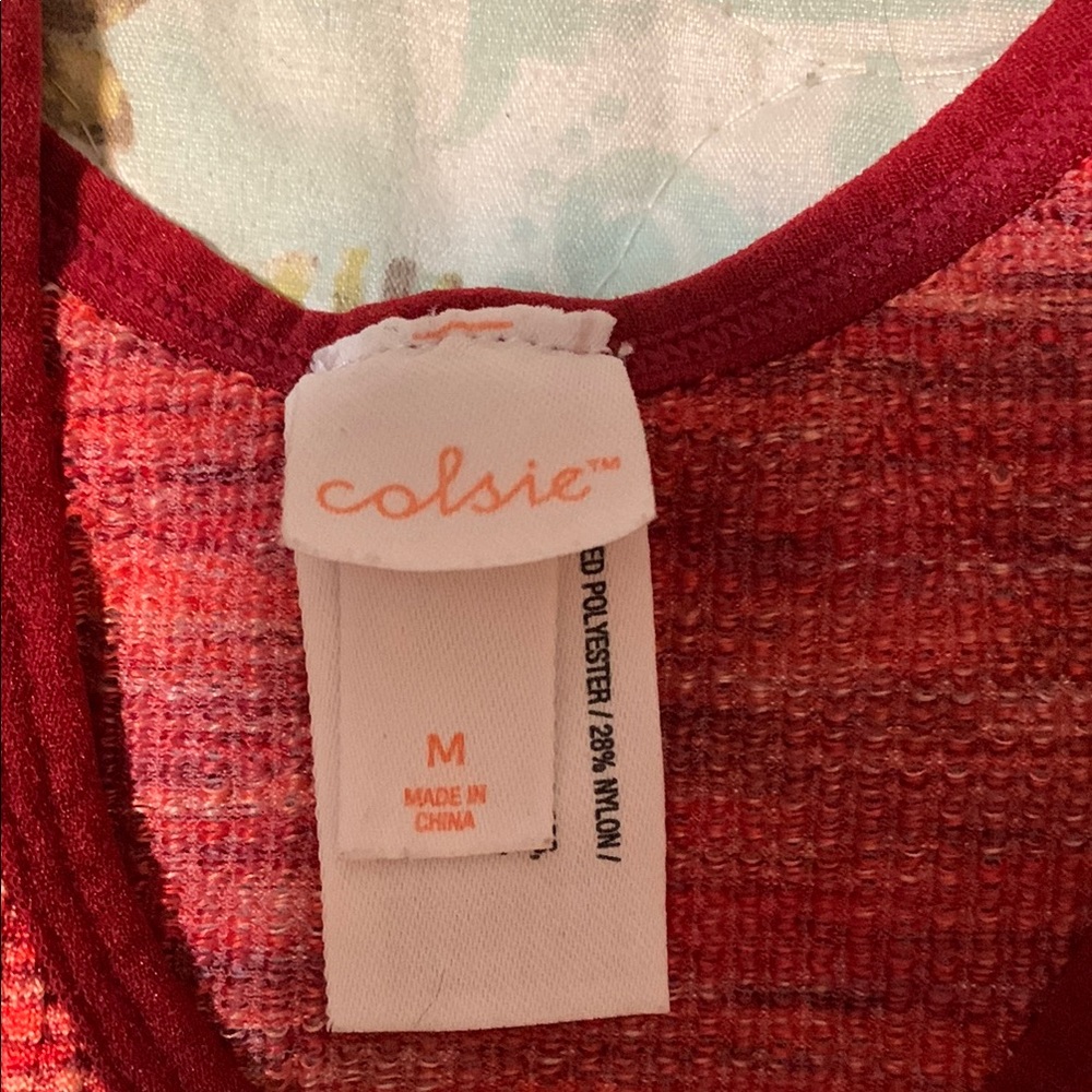 Colsie Red Cropped Tank Top - Picture 2 of 4